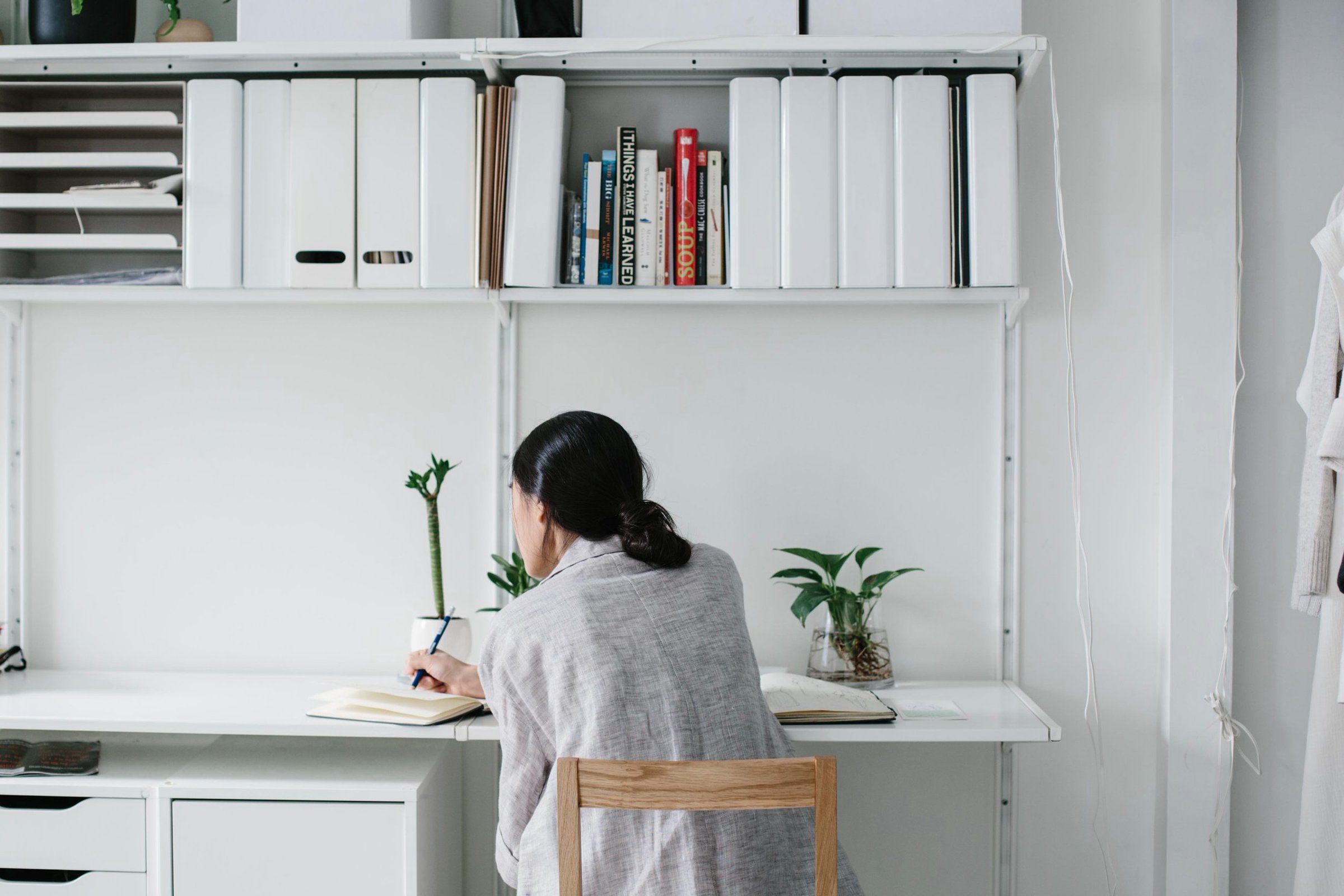 Szeki Chan in her 7115 studio